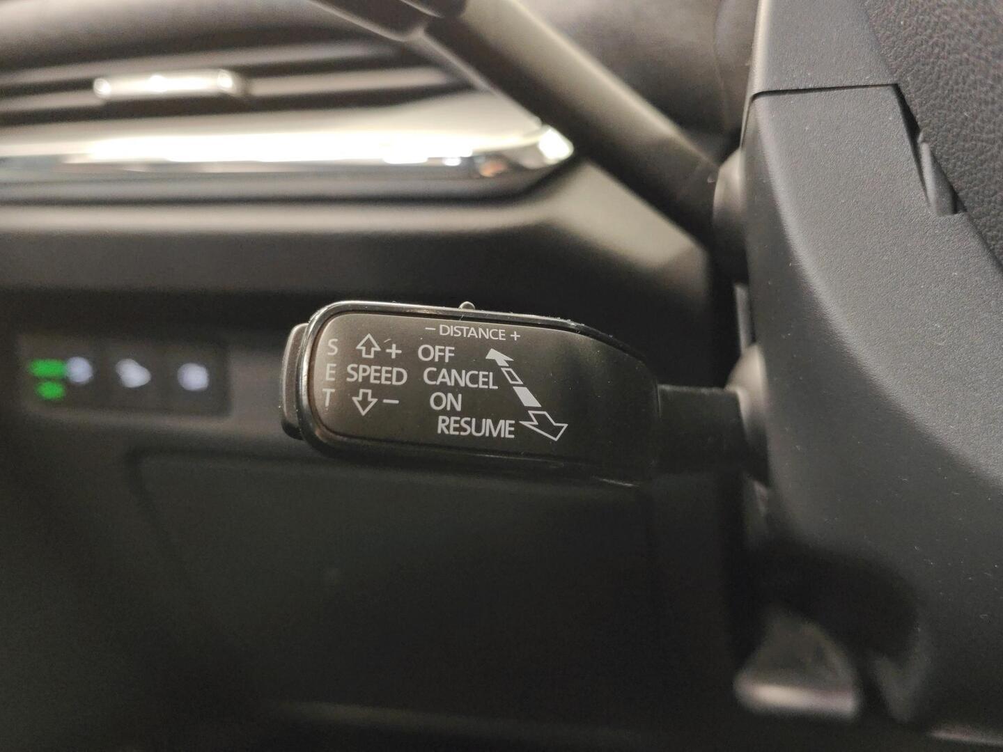 SKODA Enyaq 2023