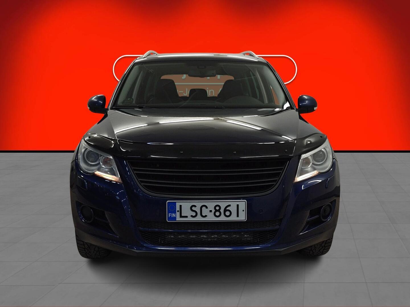 VOLKSWAGEN Tiguan 2009