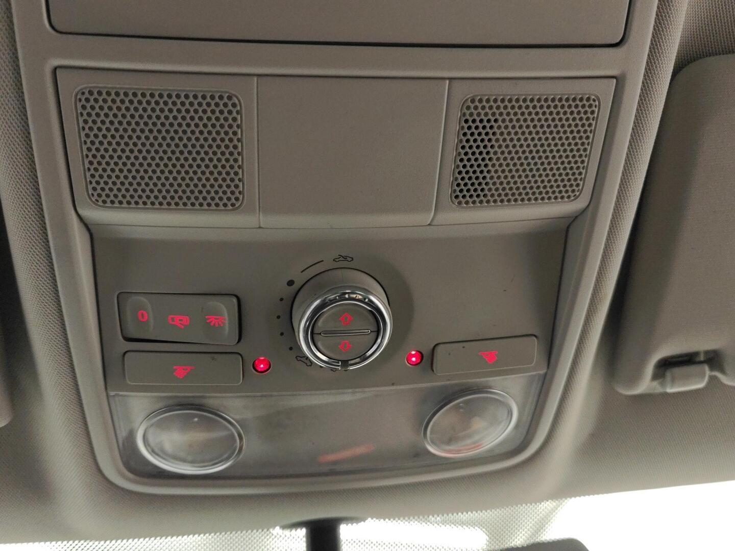 VOLKSWAGEN Tiguan 2009