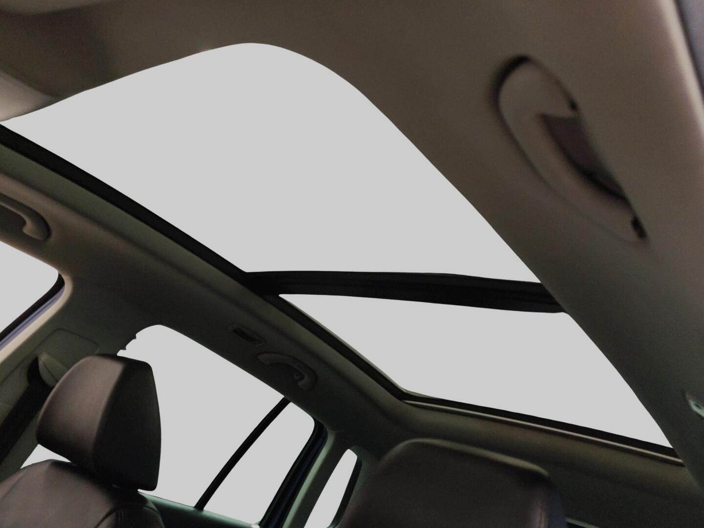 VOLKSWAGEN Tiguan 2009