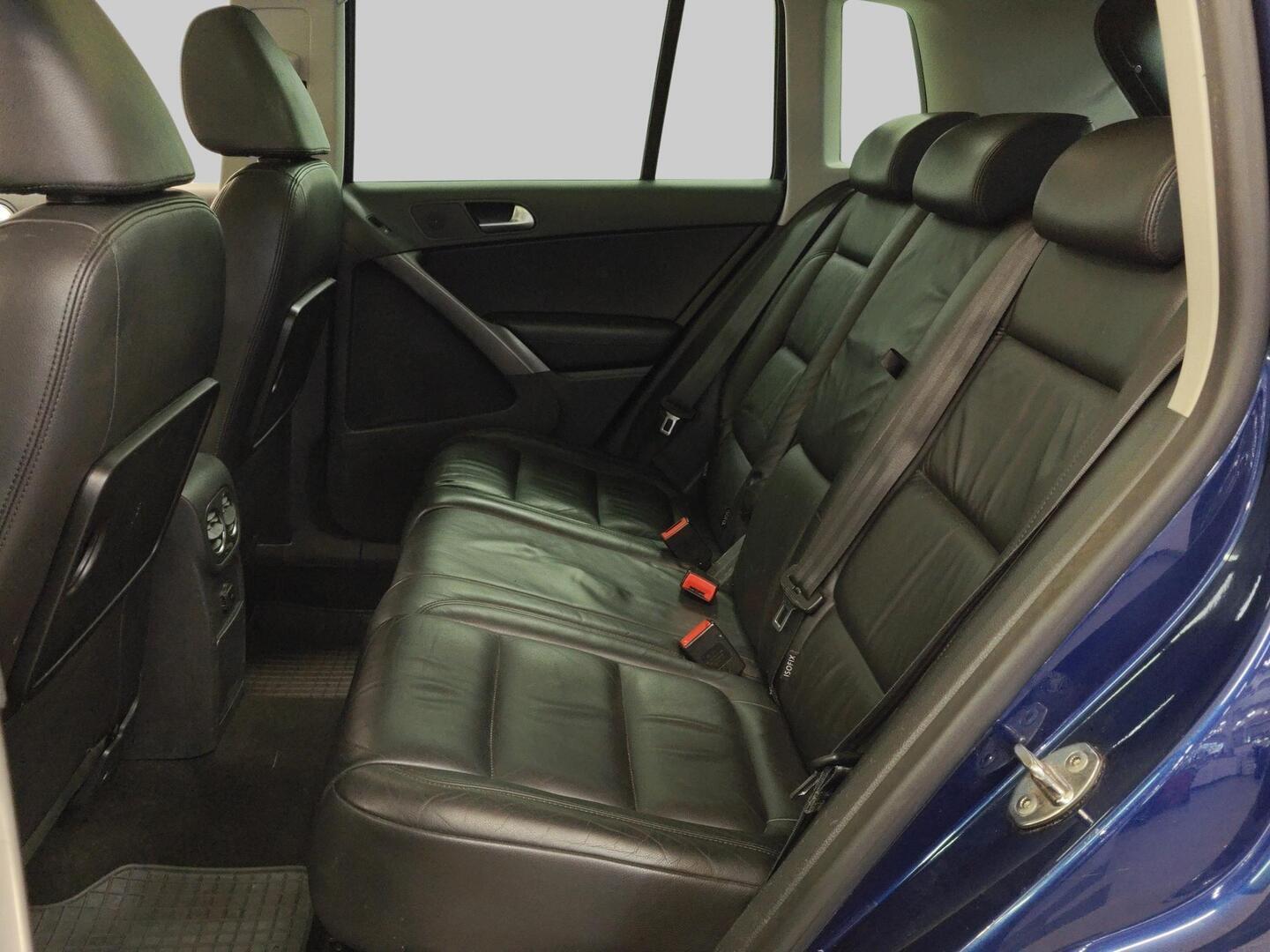 VOLKSWAGEN Tiguan 2009