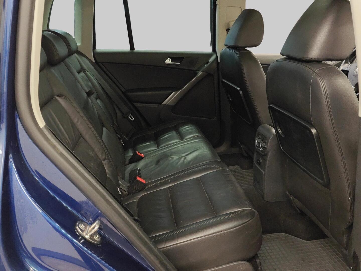 VOLKSWAGEN Tiguan 2009