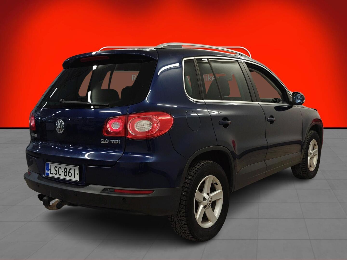 VOLKSWAGEN Tiguan 2009