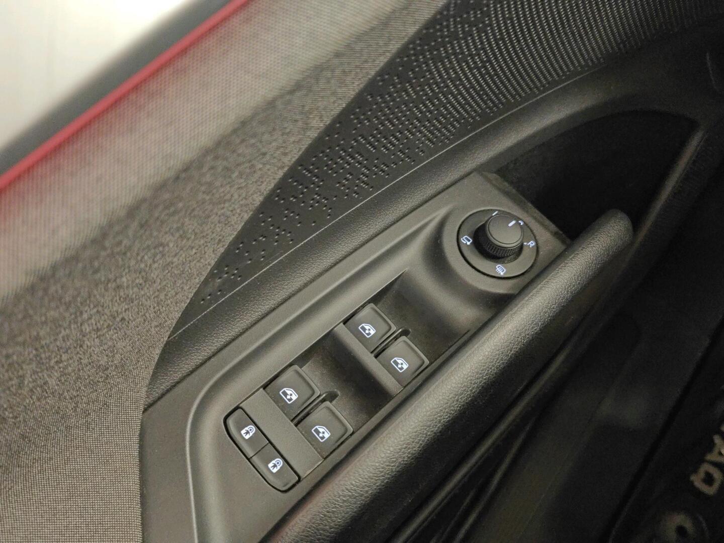 SKODA Enyaq 2023