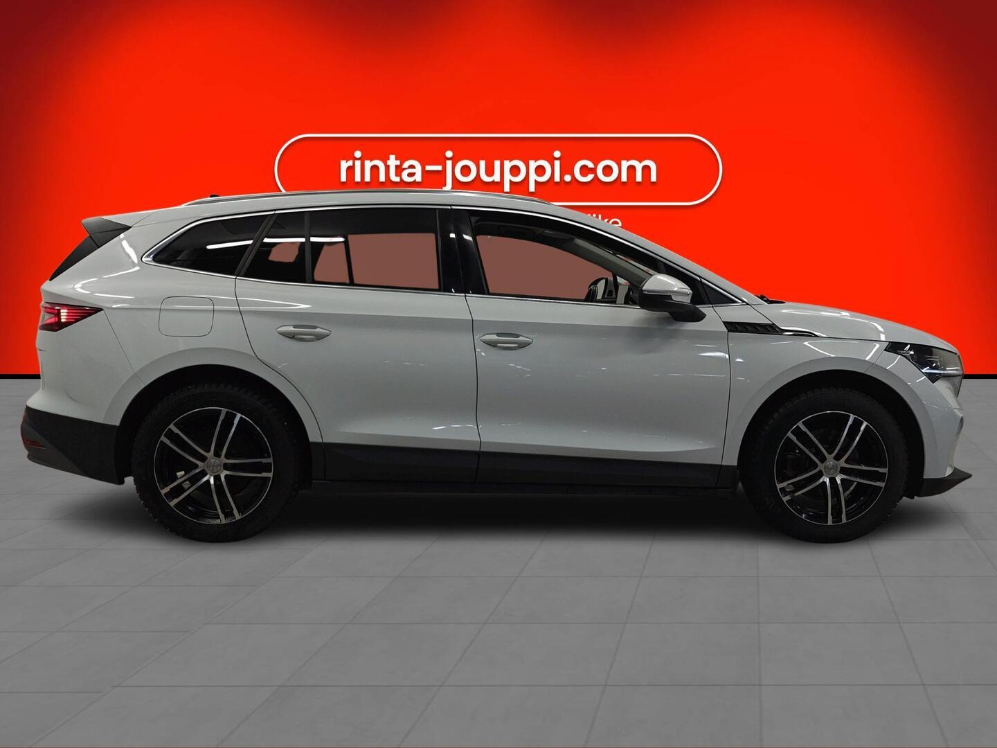 SKODA Enyaq 2023