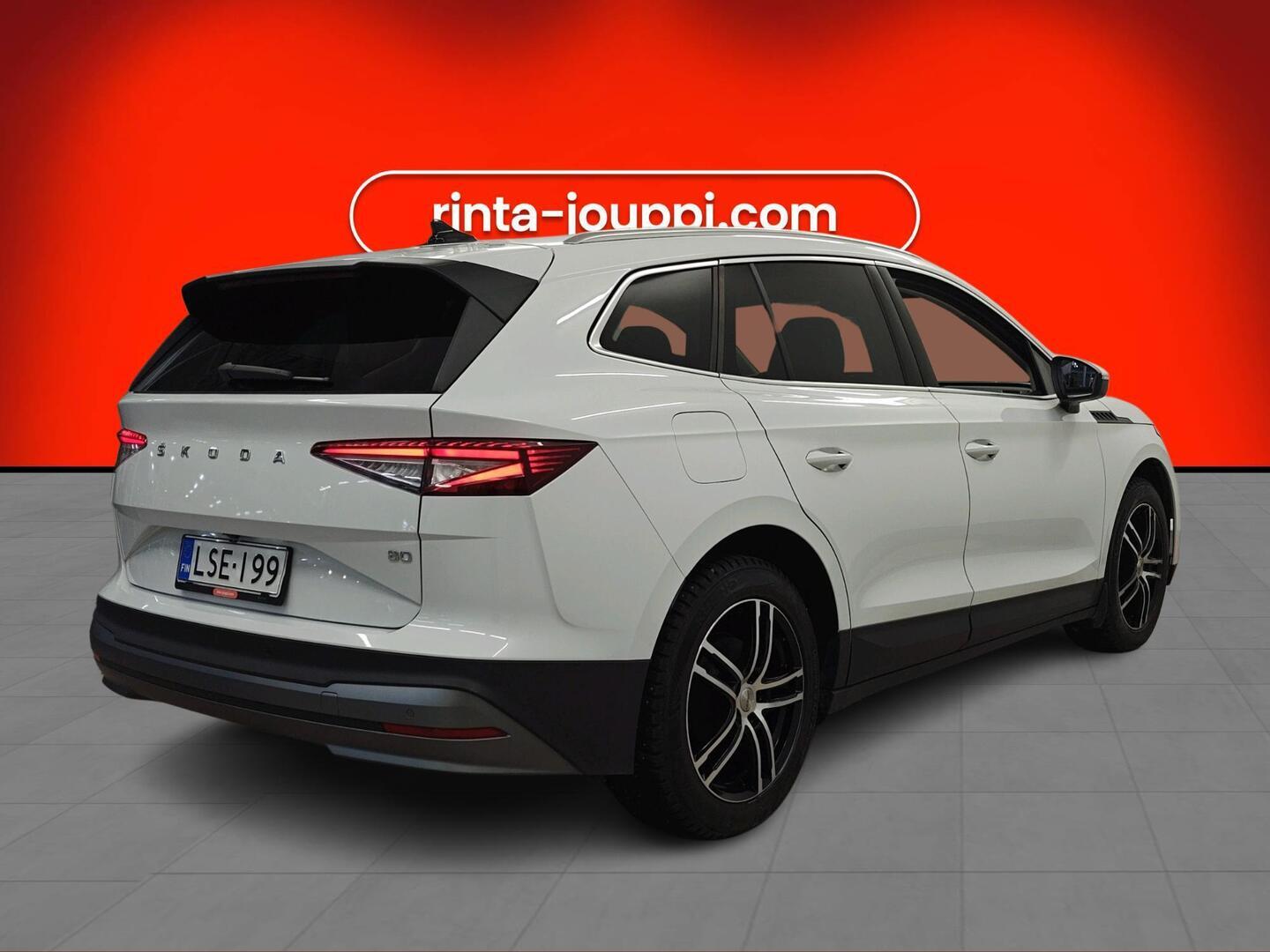 SKODA Enyaq 2023