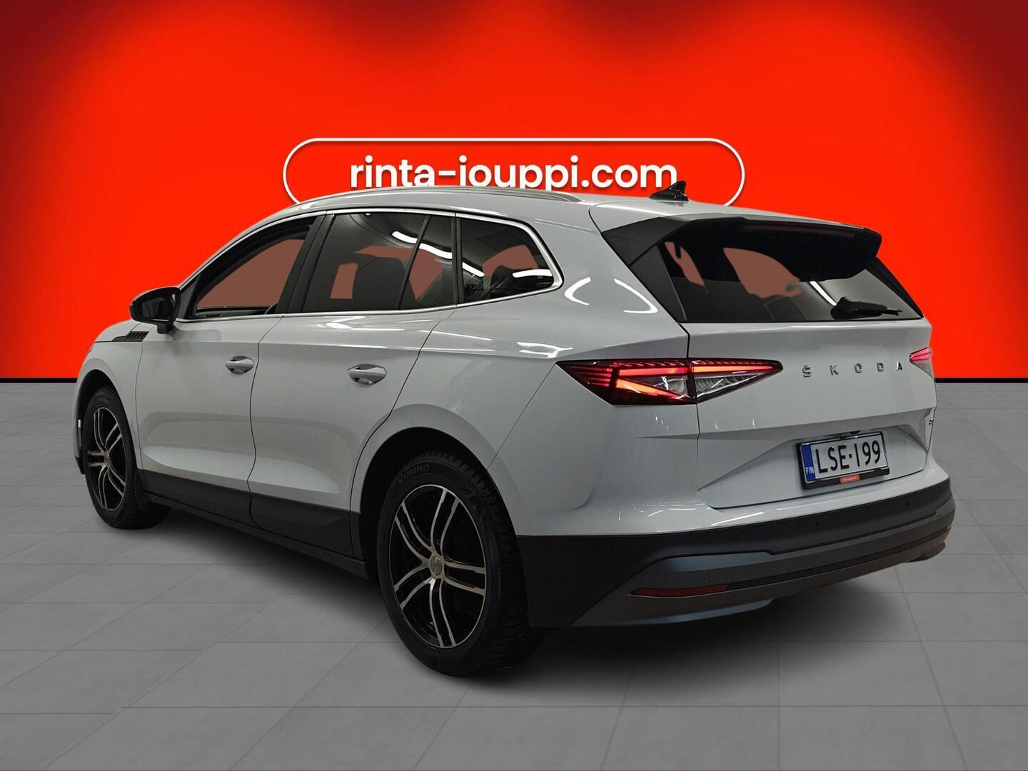 SKODA Enyaq 2023