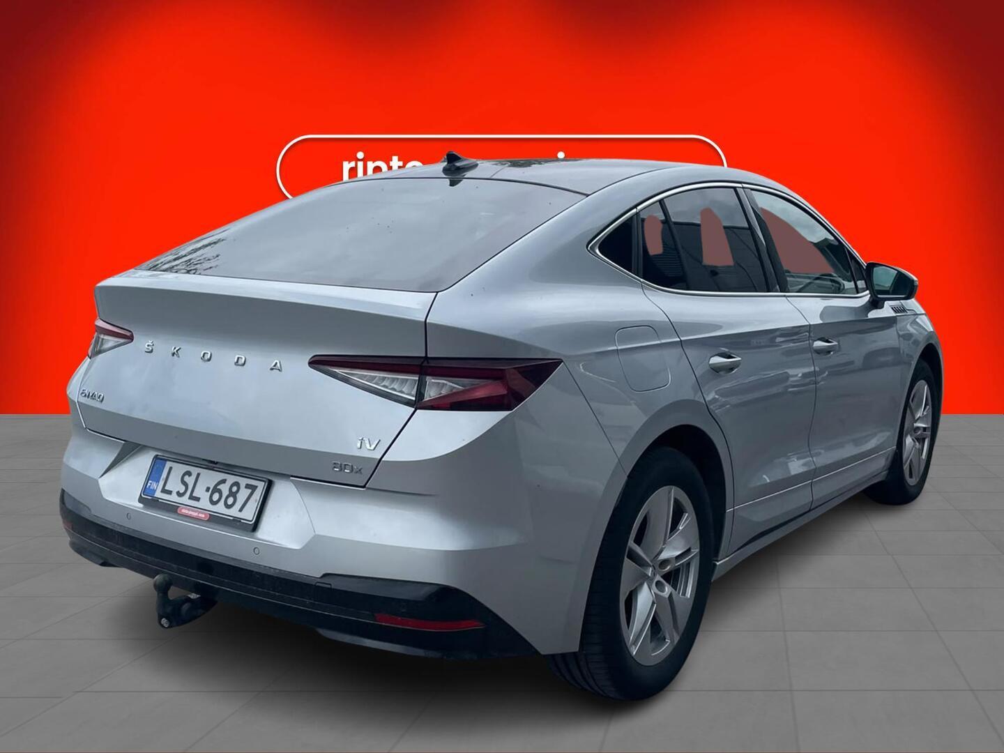 SKODA Enyaq 2023