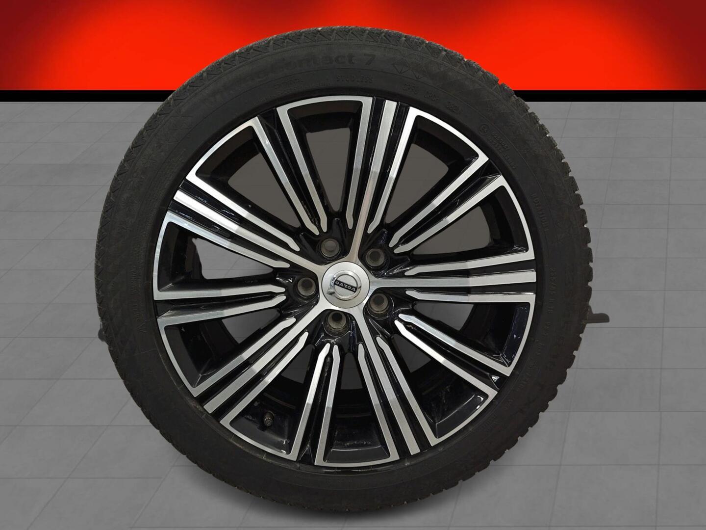 VOLVO V60 2022