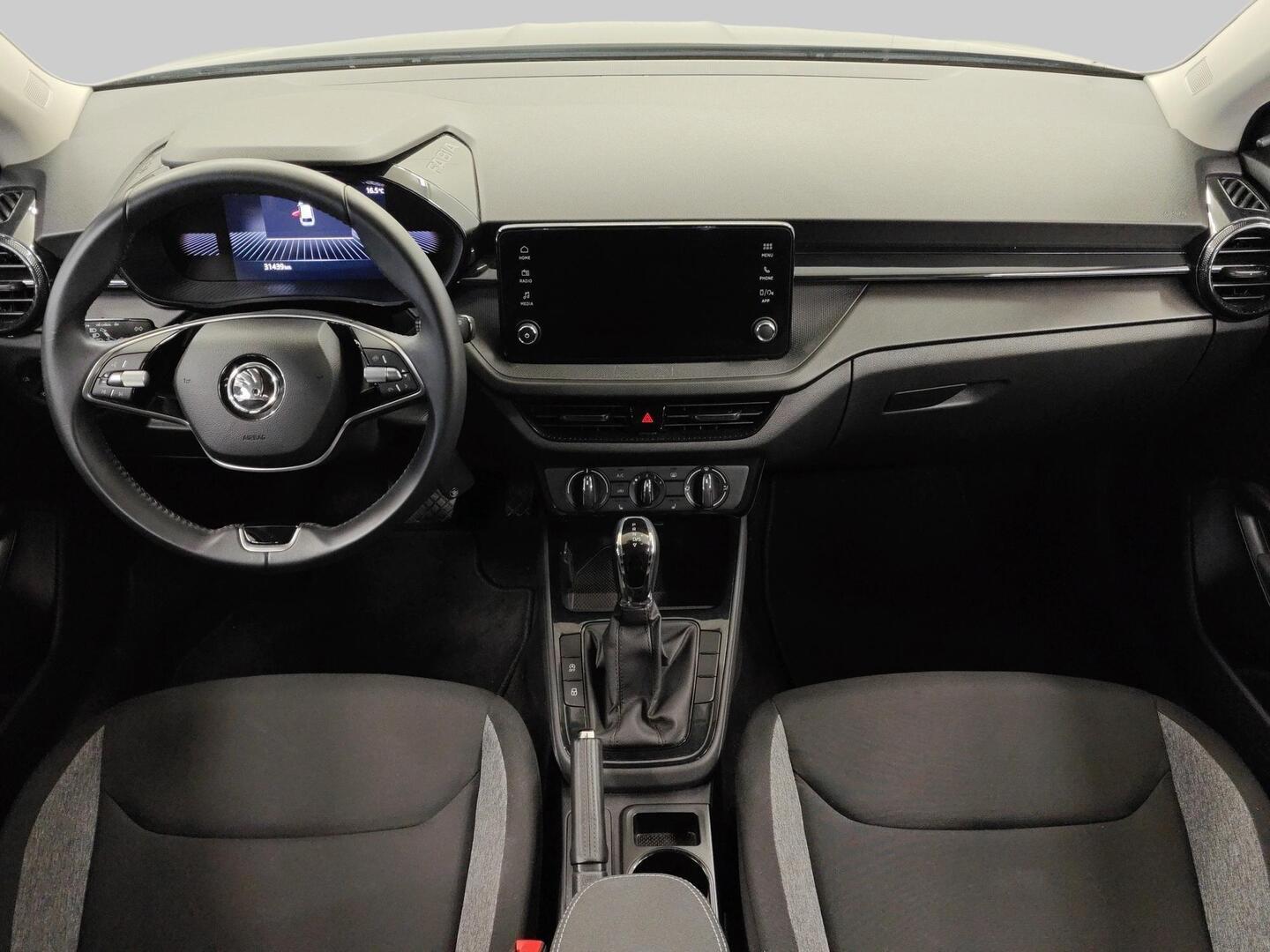 SKODA FABIA 2025