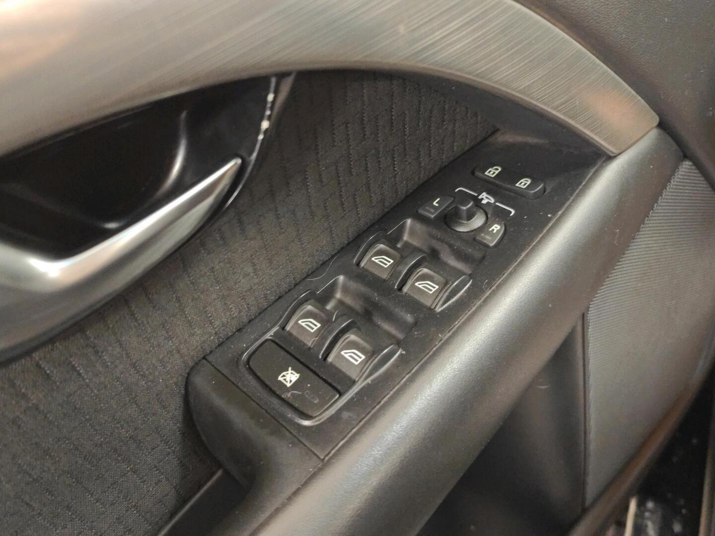 VOLVO V70 2008