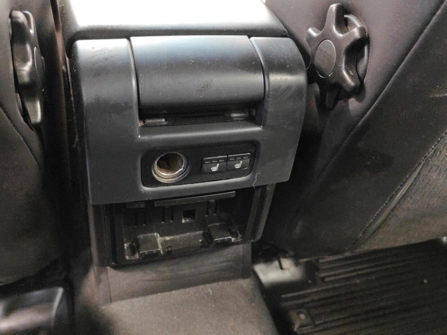 VOLVO V70 2008