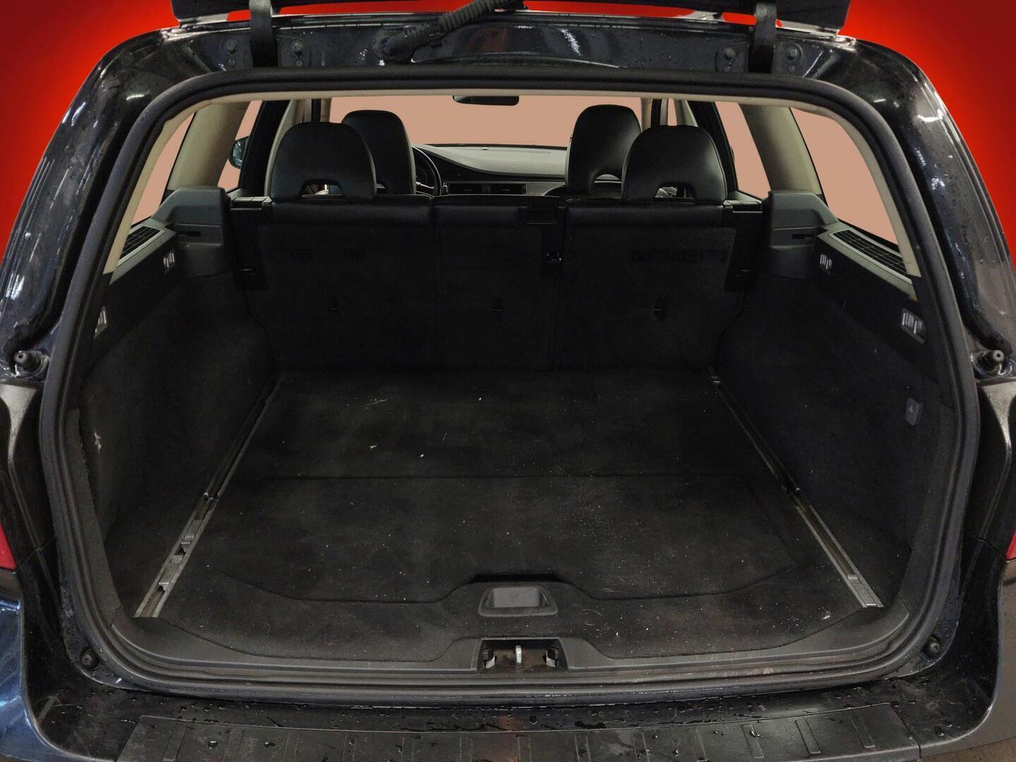VOLVO V70 2008