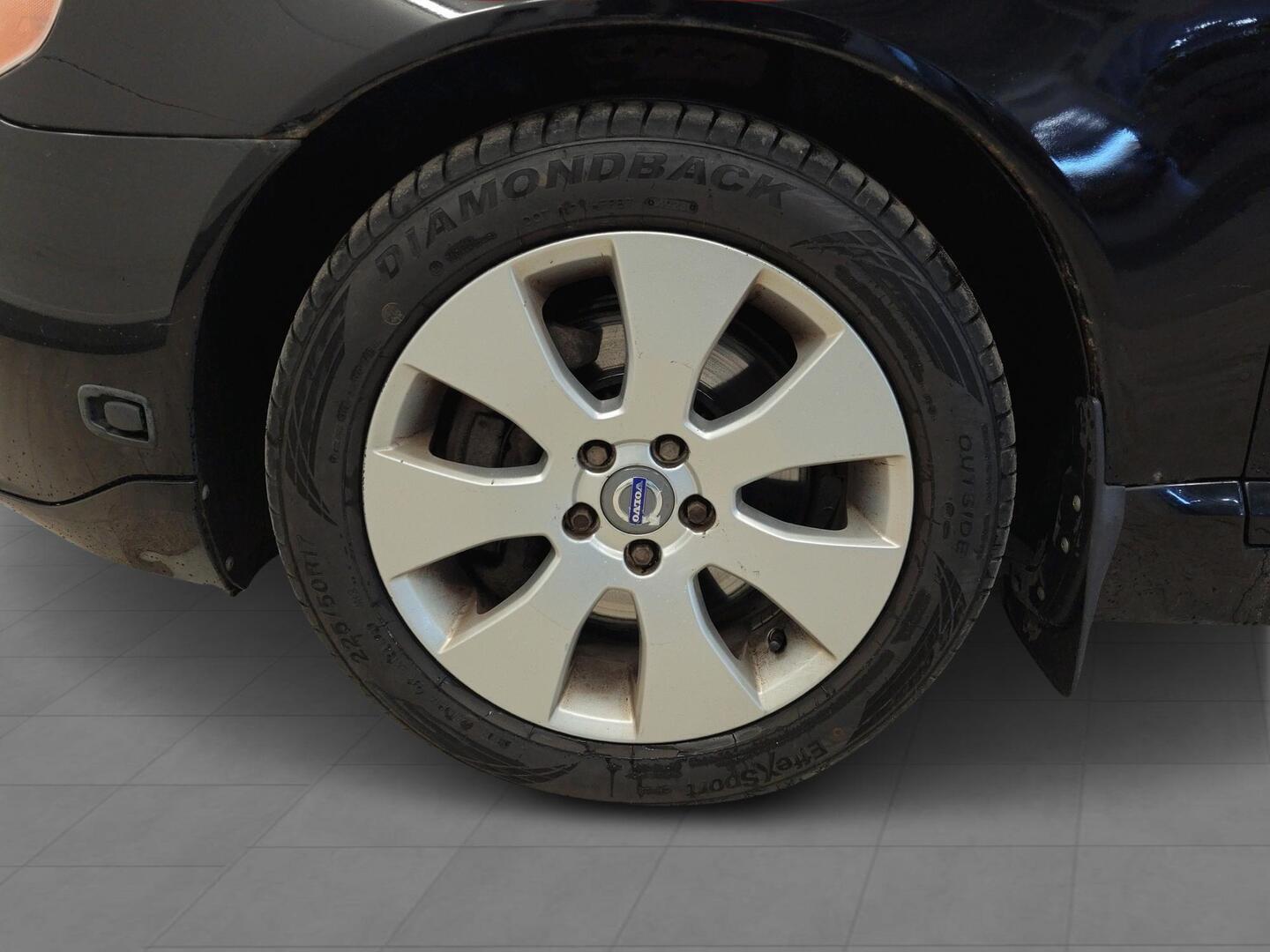 VOLVO V70 2008