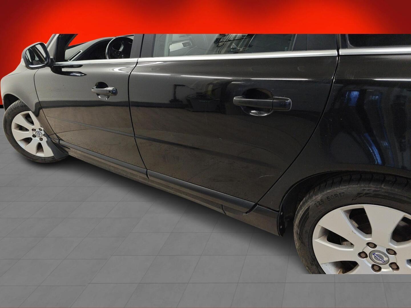 VOLVO V70 2008