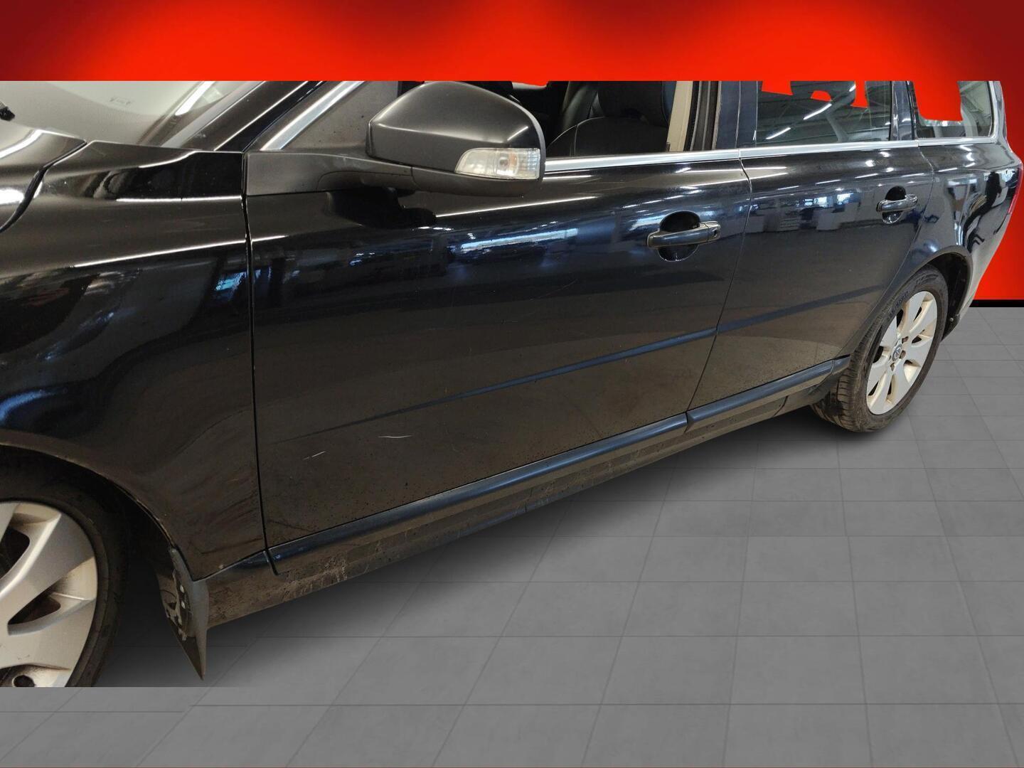 VOLVO V70 2008