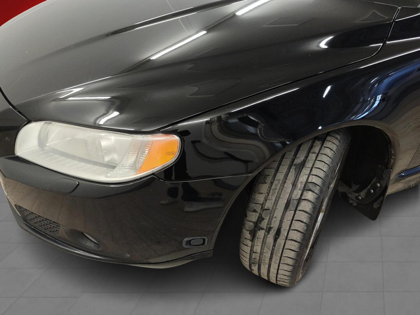 VOLVO V70 2008