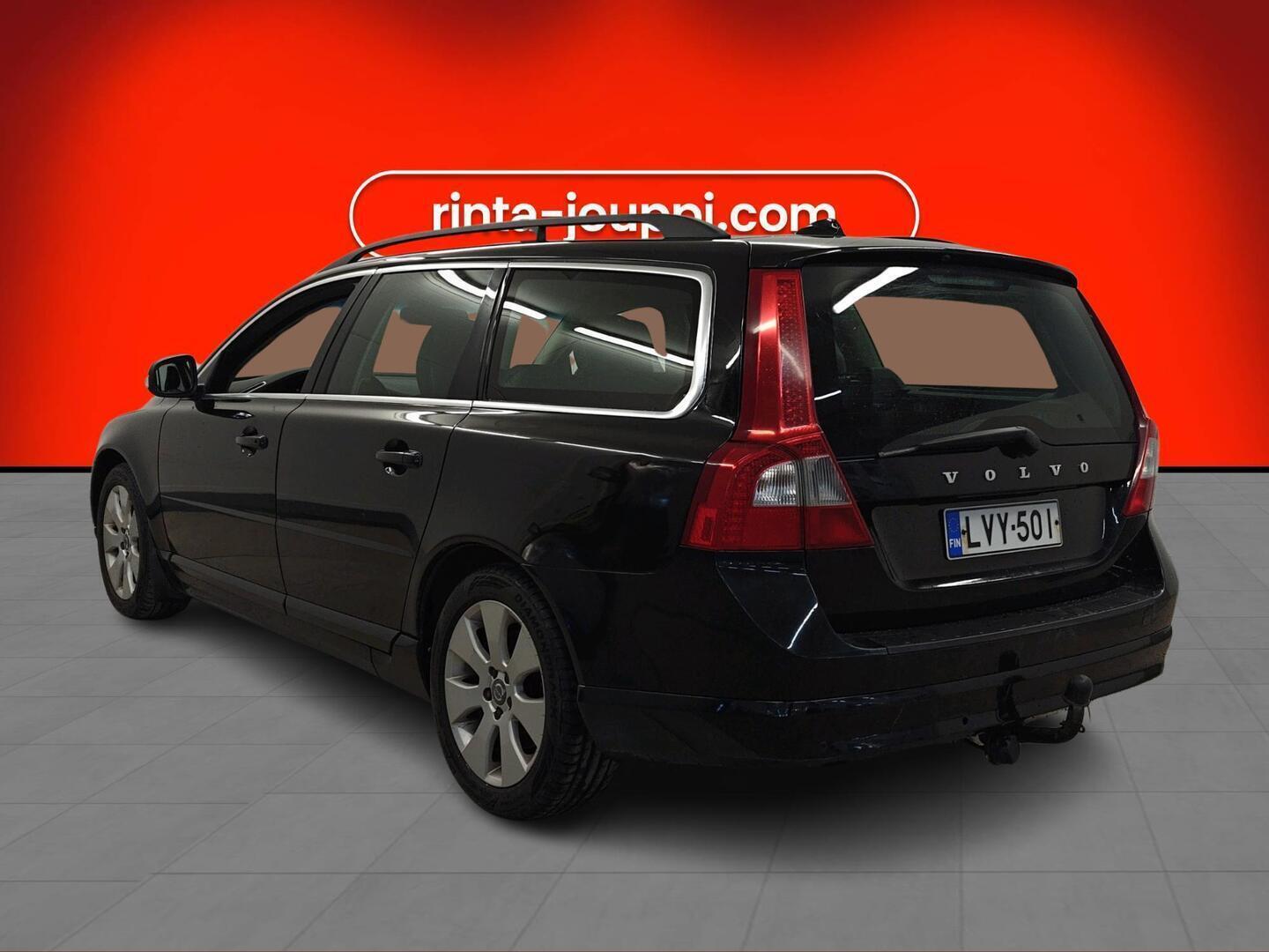 VOLVO V70 2008