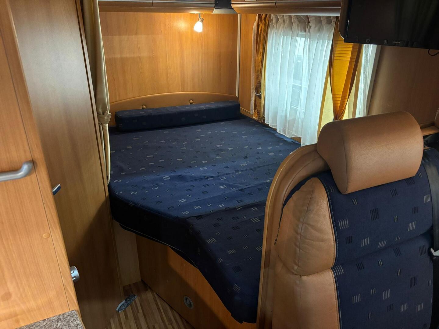 DETHLEFFS T 5841 Advantage 2011