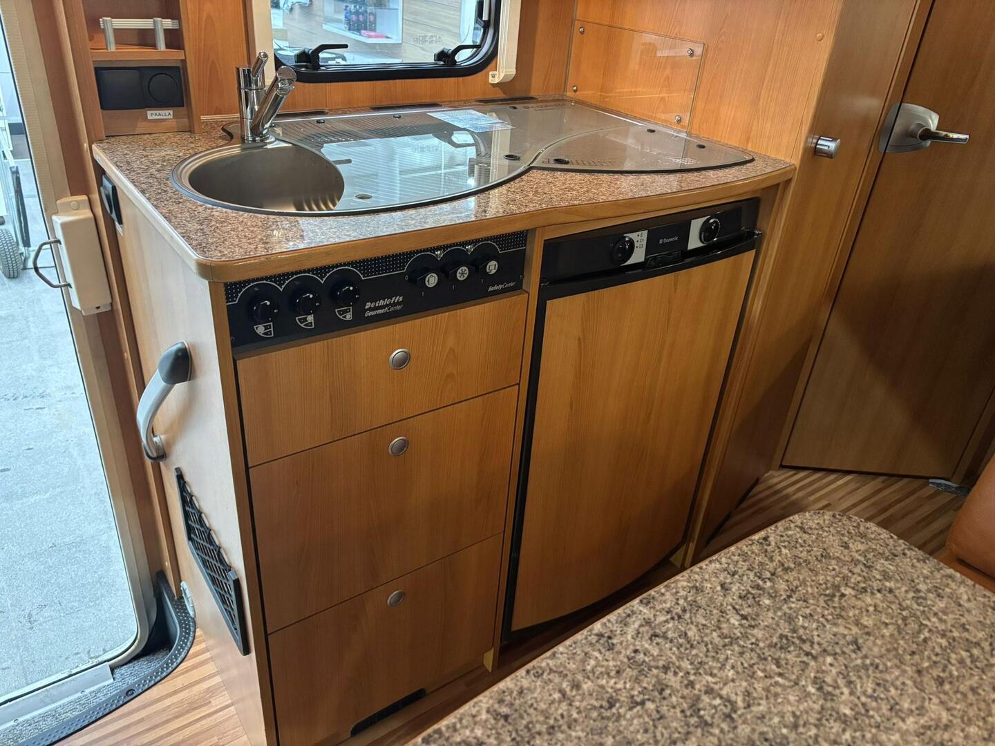 DETHLEFFS T 5841 Advantage 2011