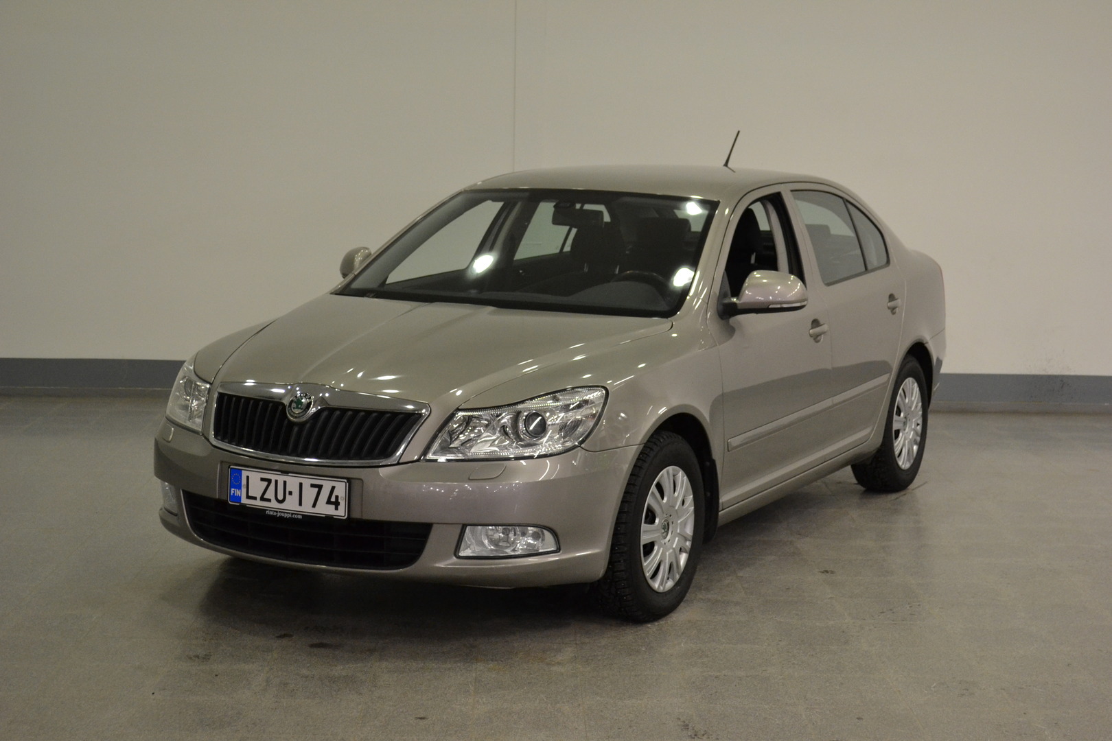 SKODA Octavia 2012