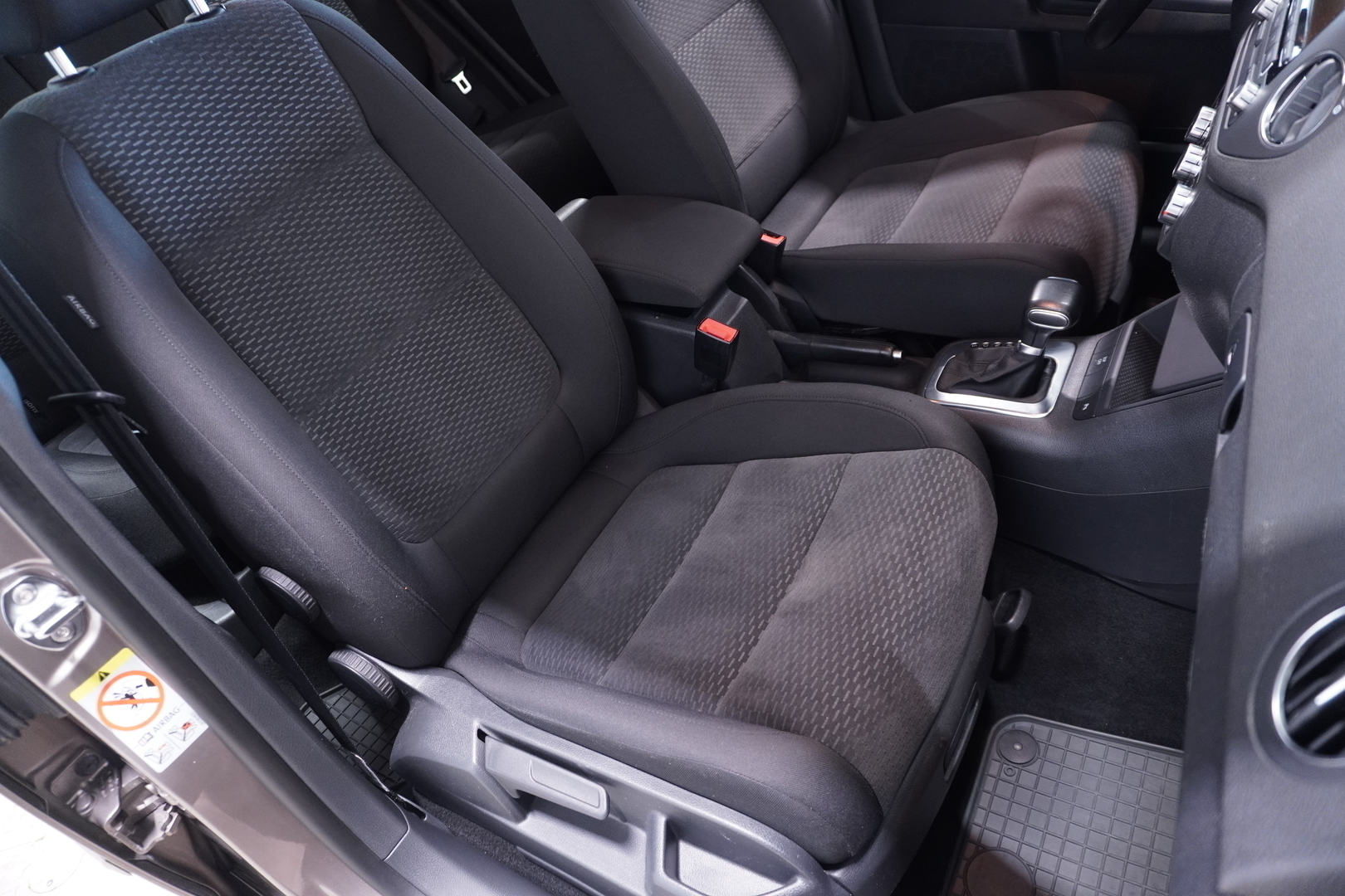 VOLKSWAGEN Golf Plus 2010