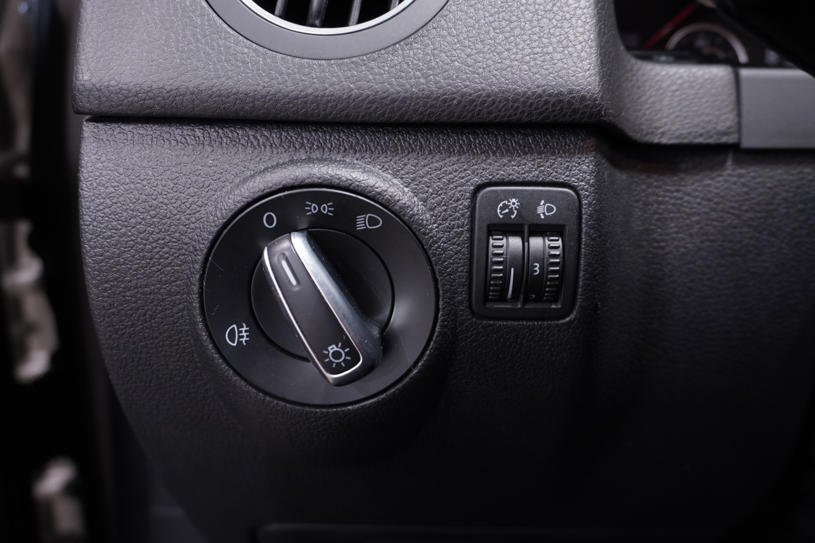 VOLKSWAGEN Golf Plus 2010