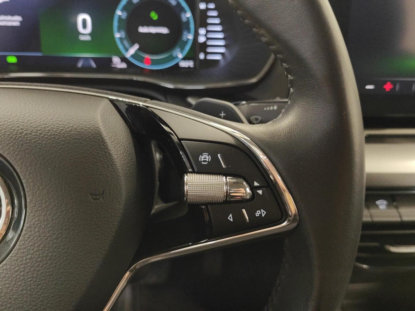 SKODA Octavia 2024