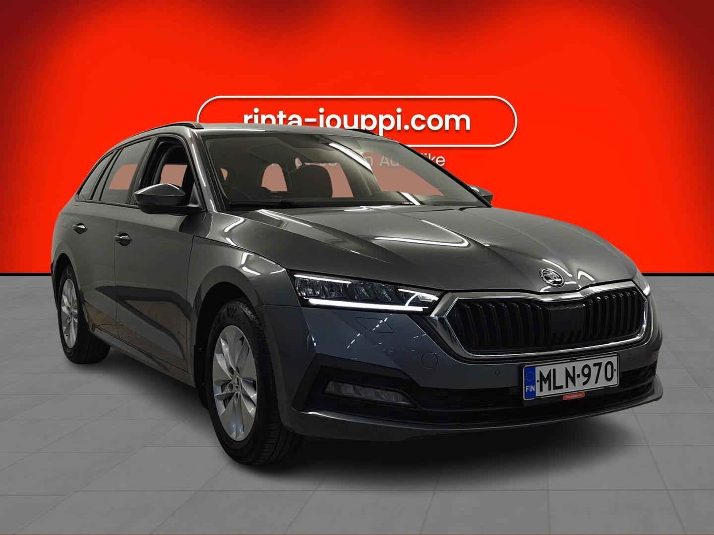 SKODA Octavia 2024