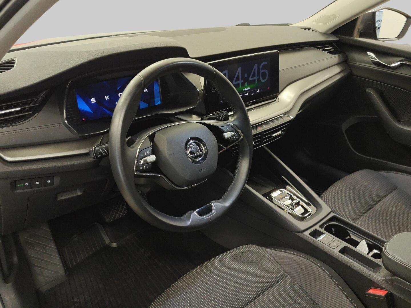 SKODA Octavia 2024