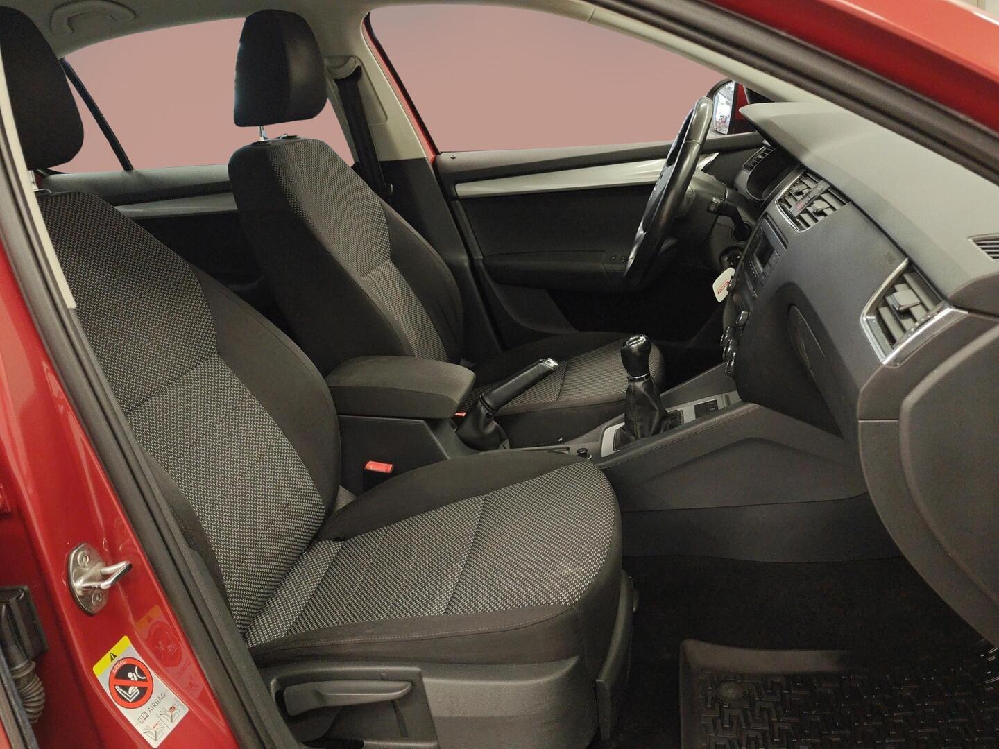 SKODA OCTAVIA 2014