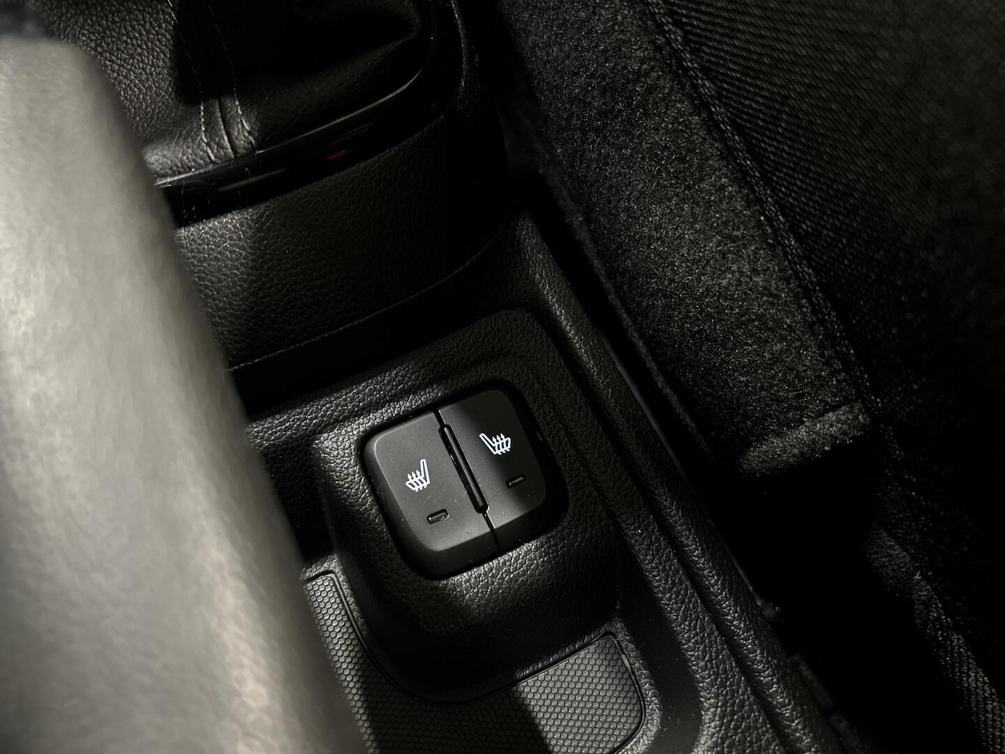 OPEL KARL 2016
