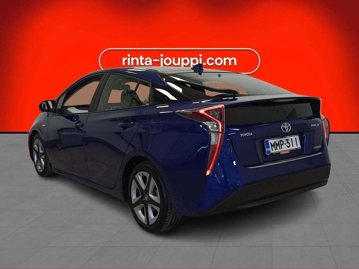 TOYOTA Prius 2016