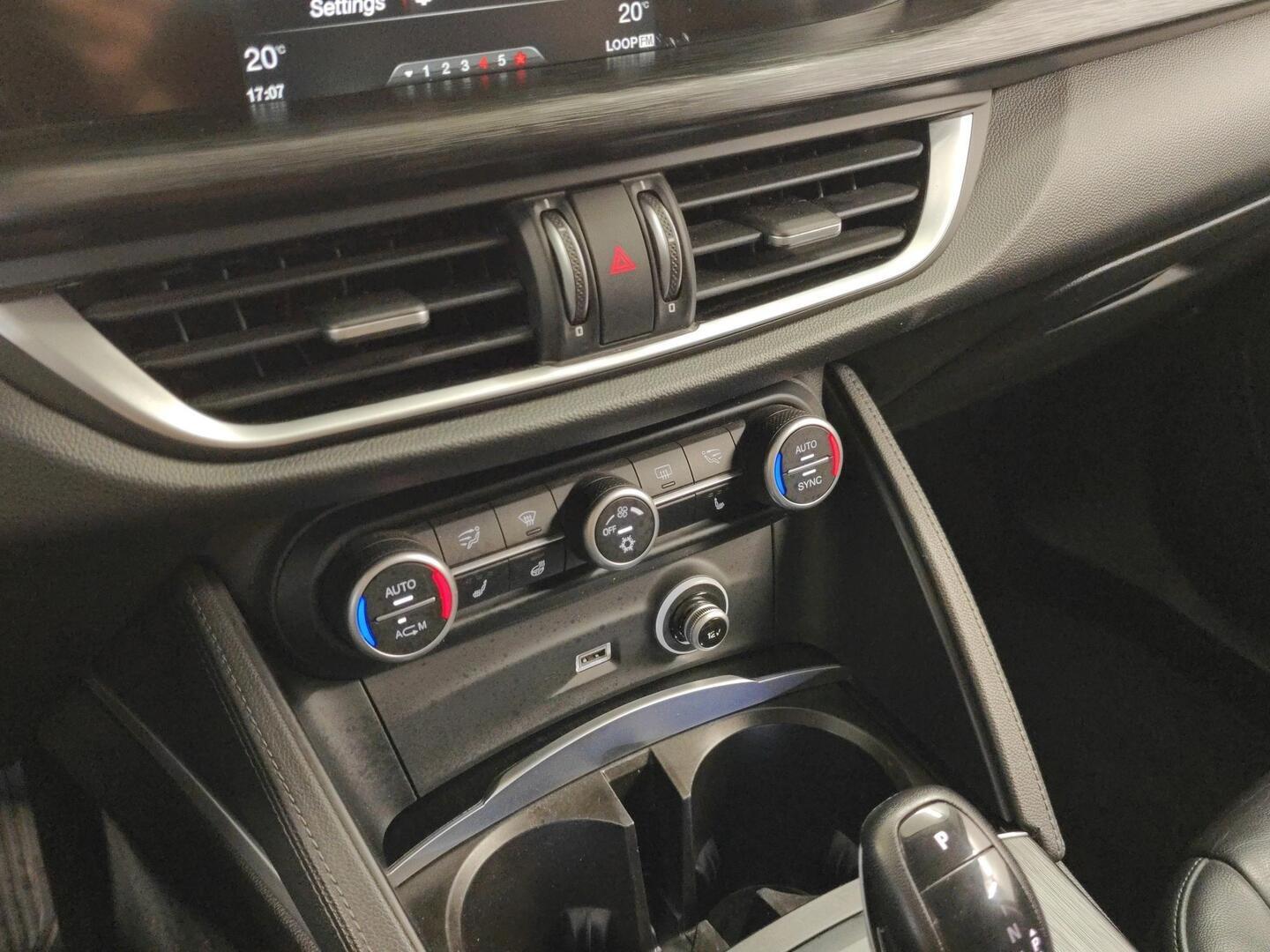 ALFA ROMEO Stelvio 2017