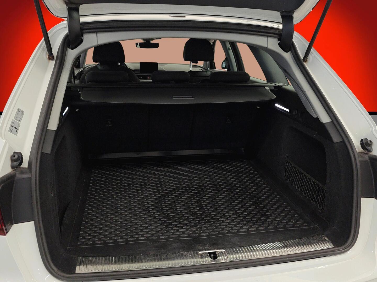AUDI A4 allroad quattro 2018