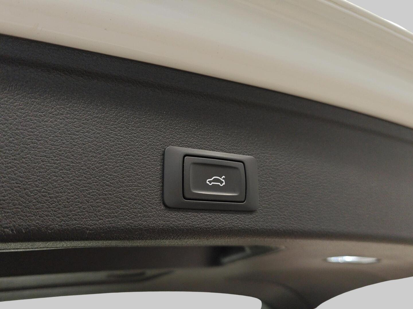AUDI A4 allroad quattro 2018