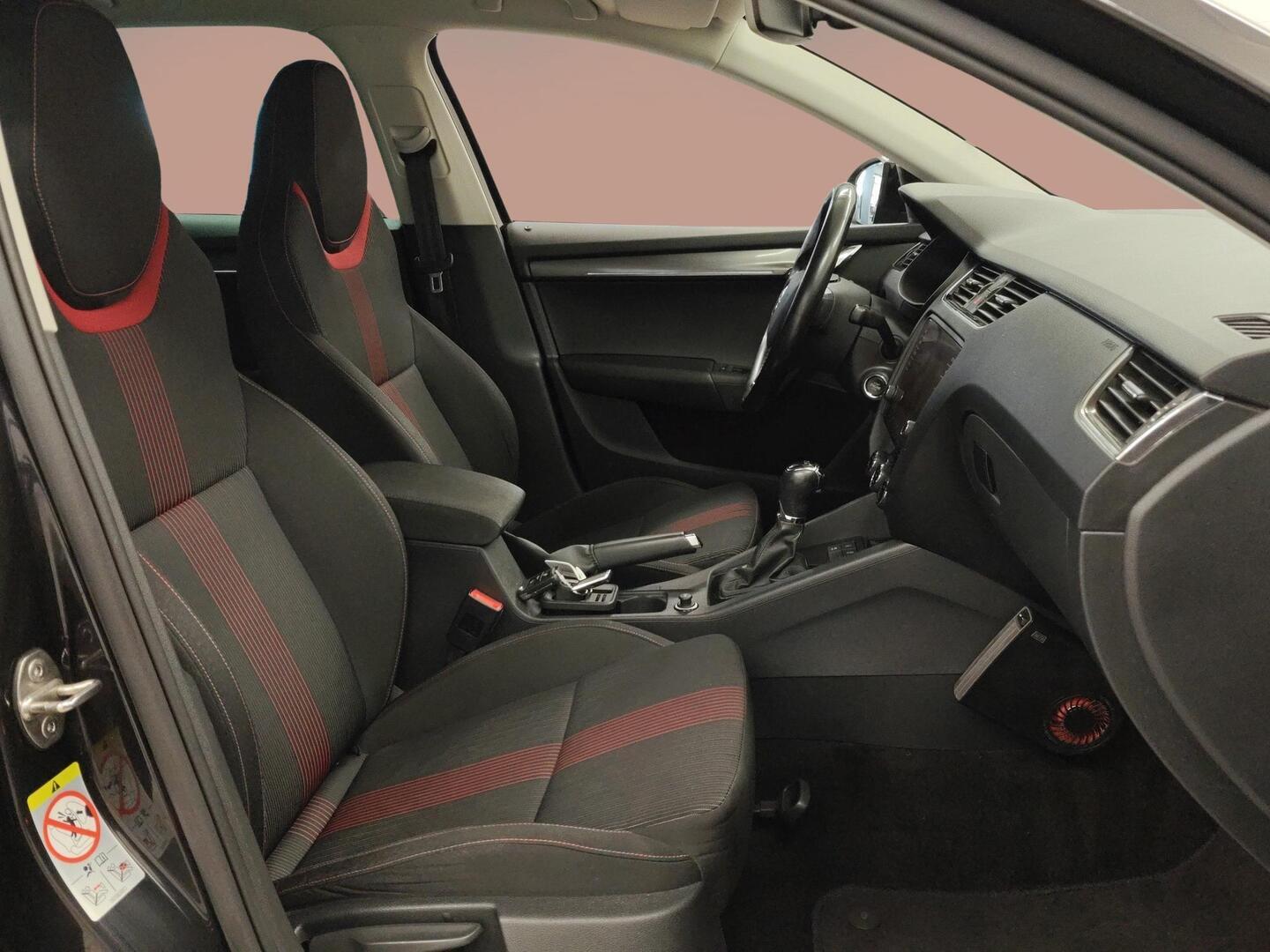 SKODA Octavia 2019