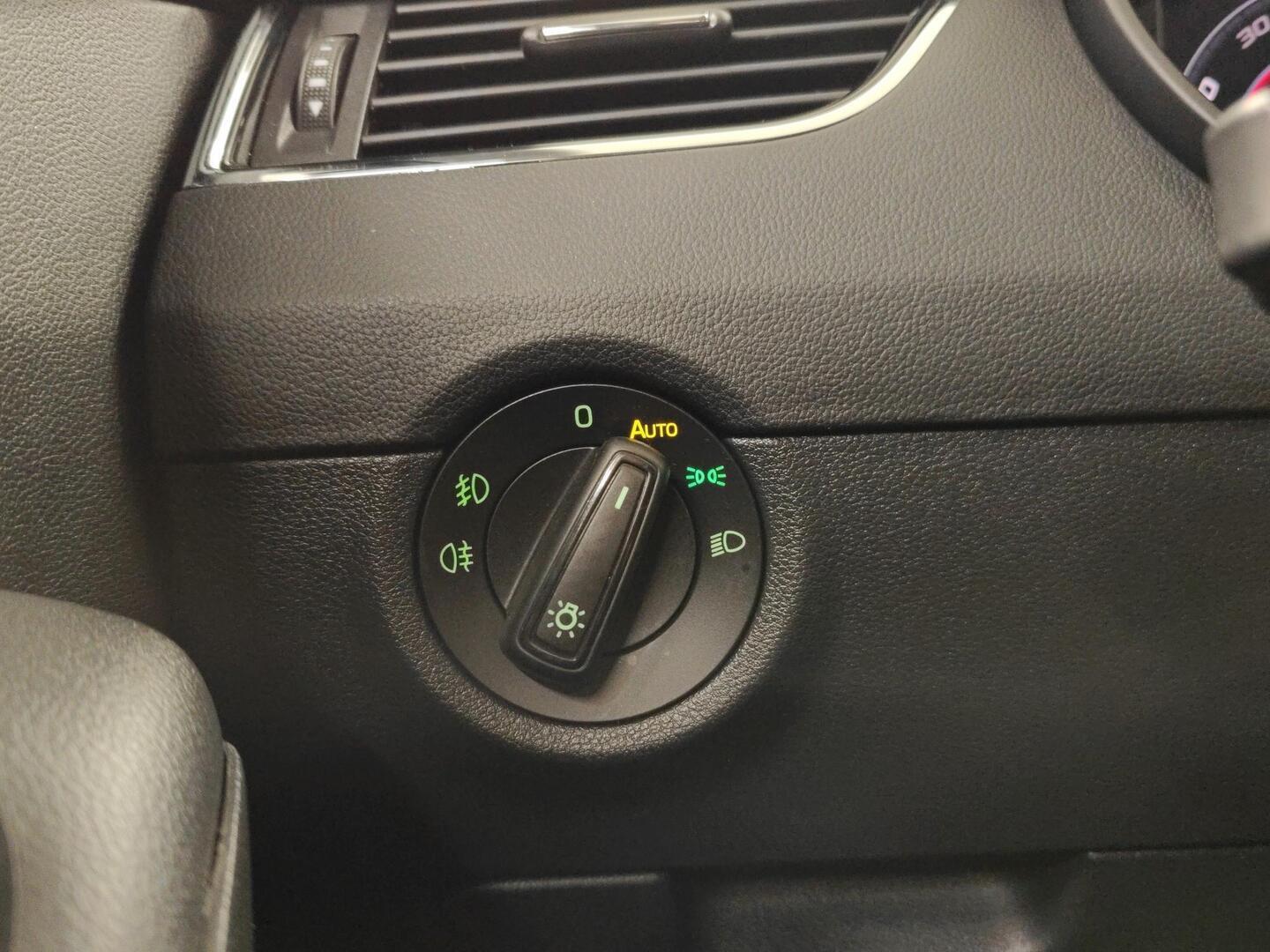 SKODA Octavia 2019