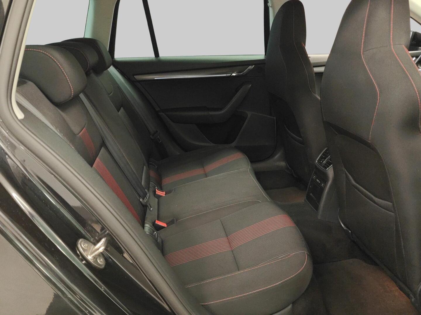 SKODA Octavia 2019