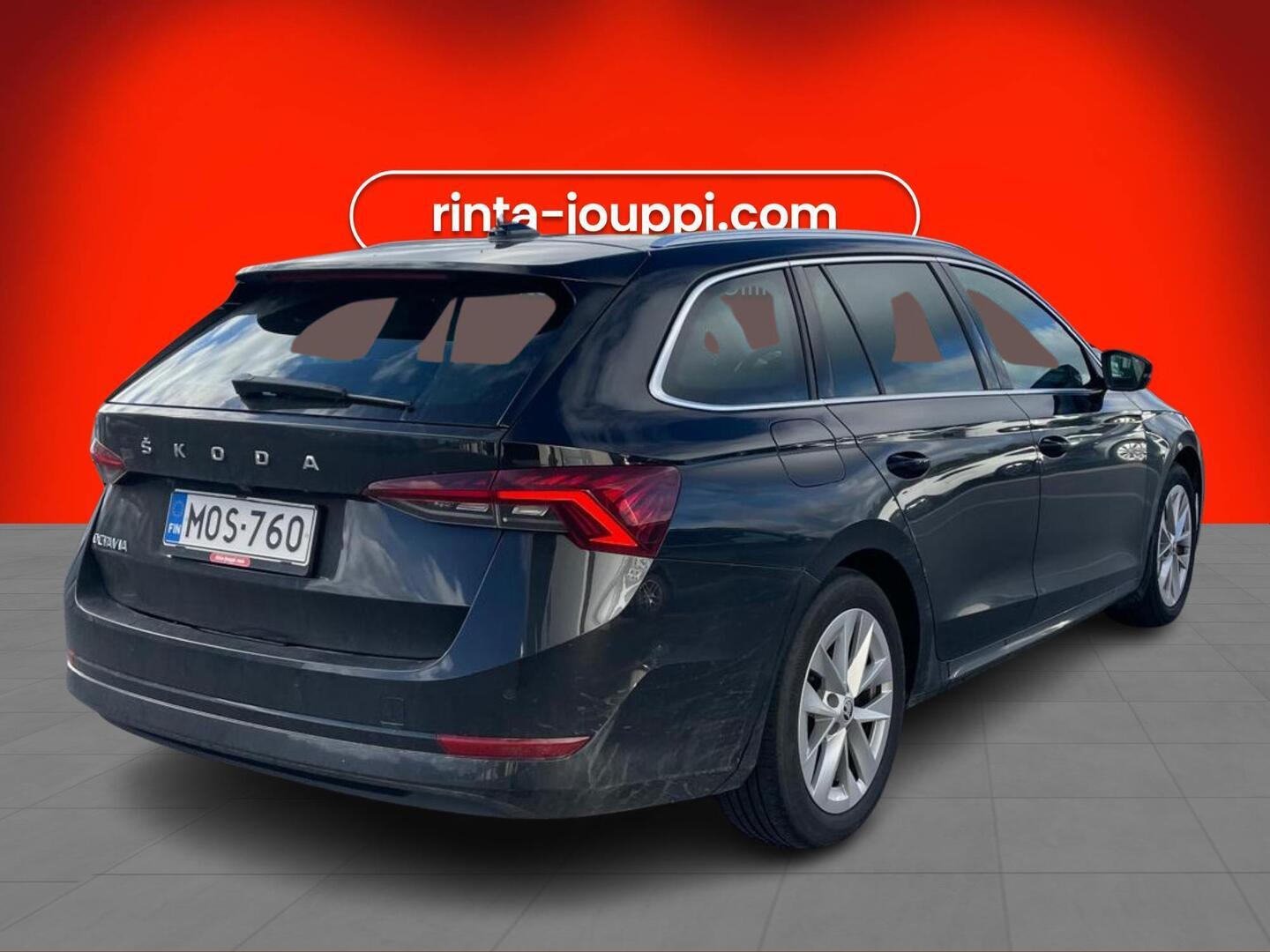 SKODA Octavia 2023