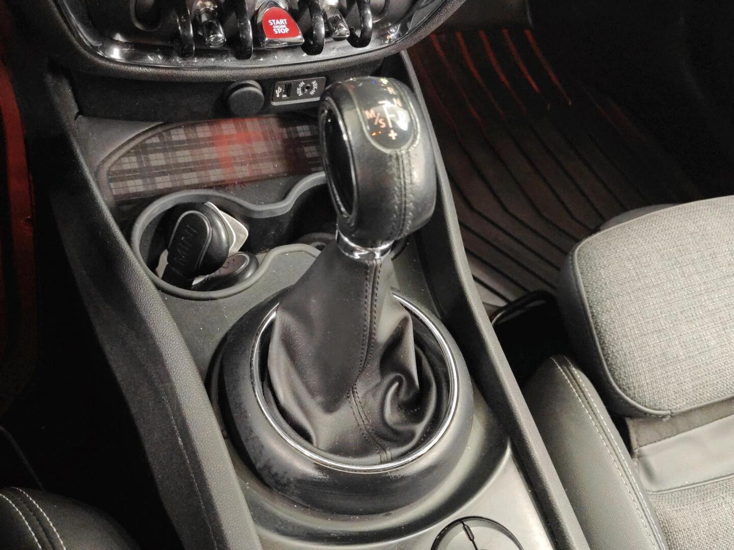 MINI Clubman 2016
