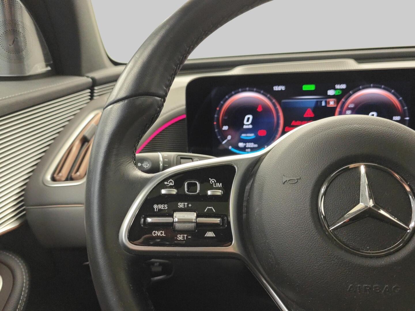 MERCEDES-BENZ EQC 2021