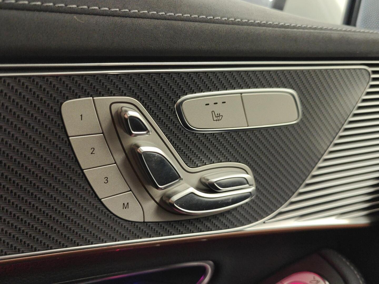 MERCEDES-BENZ EQC 2021