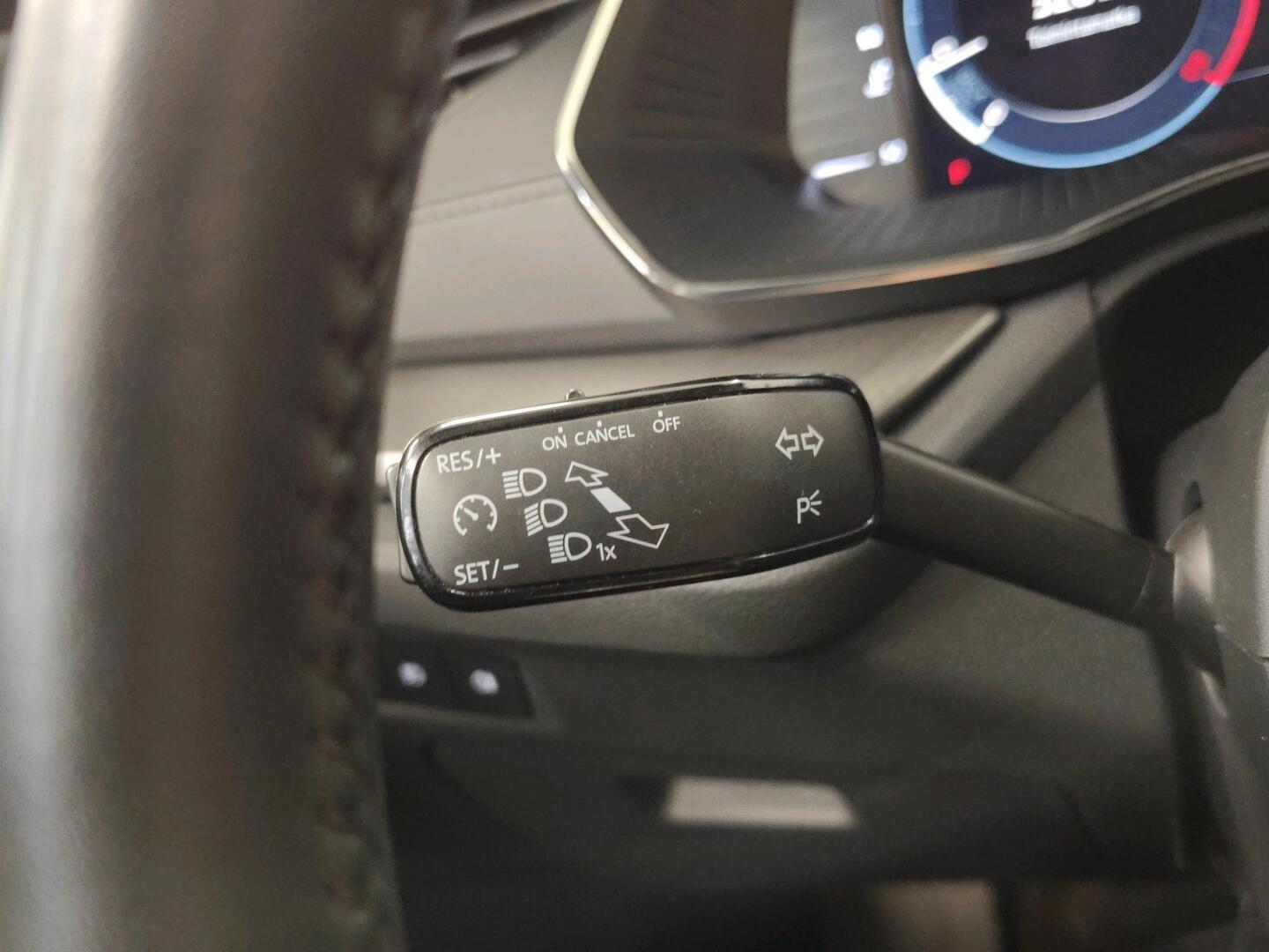 SKODA OCTAVIA 2024