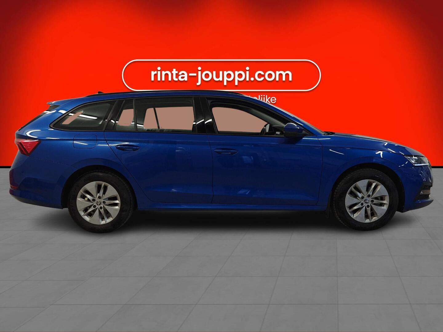 SKODA OCTAVIA 2024