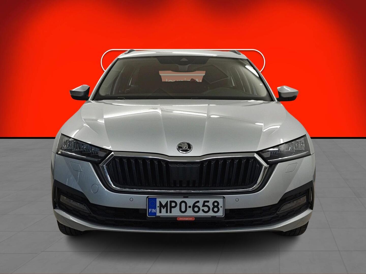 SKODA Octavia 2024
