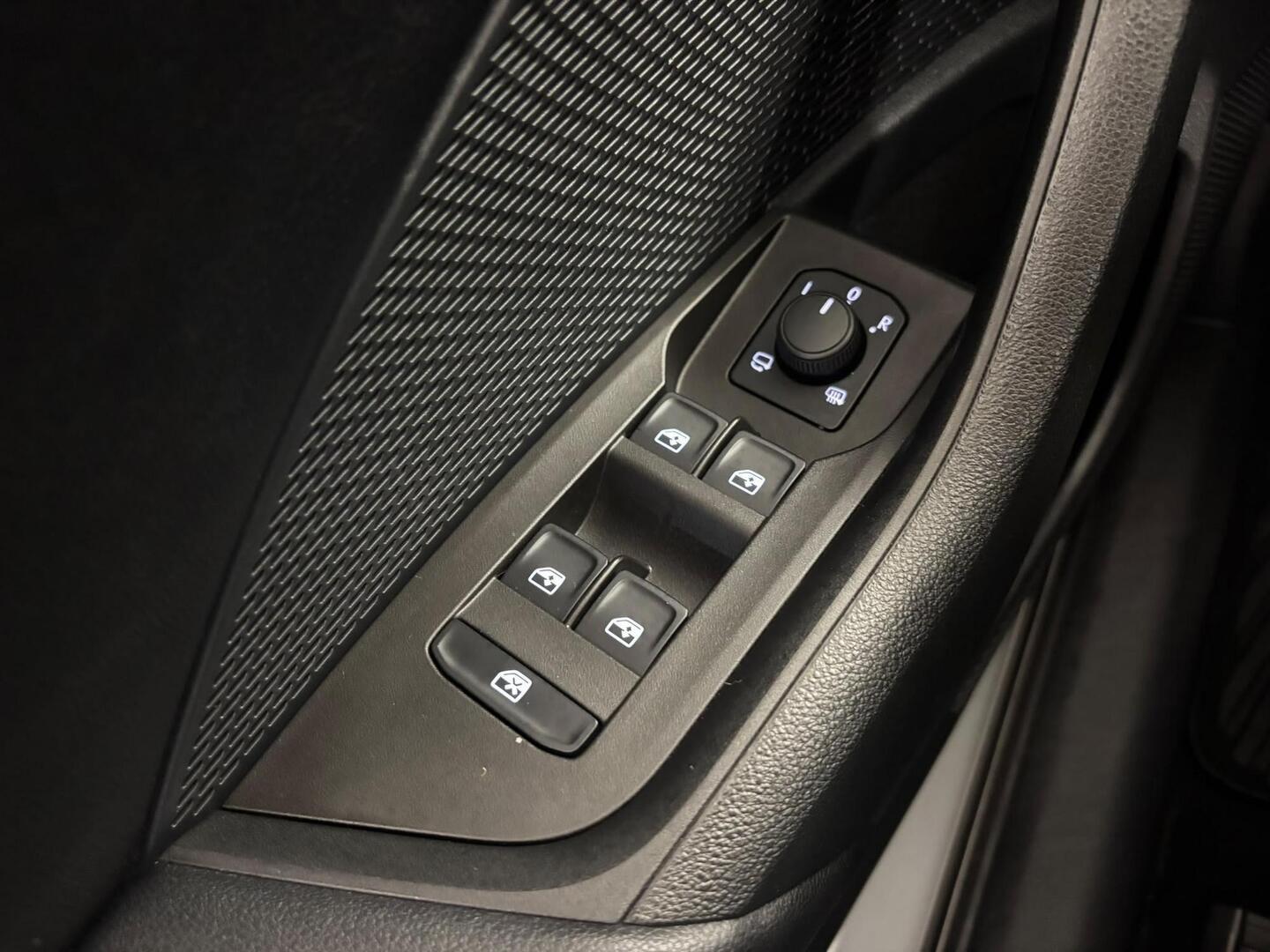 SKODA Octavia 2024