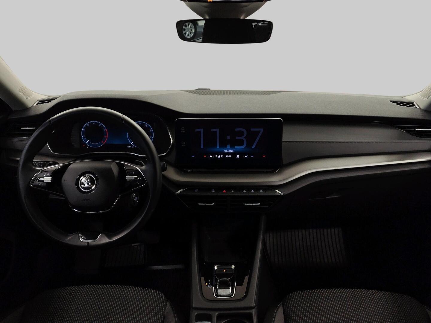 SKODA OCTAVIA 2024