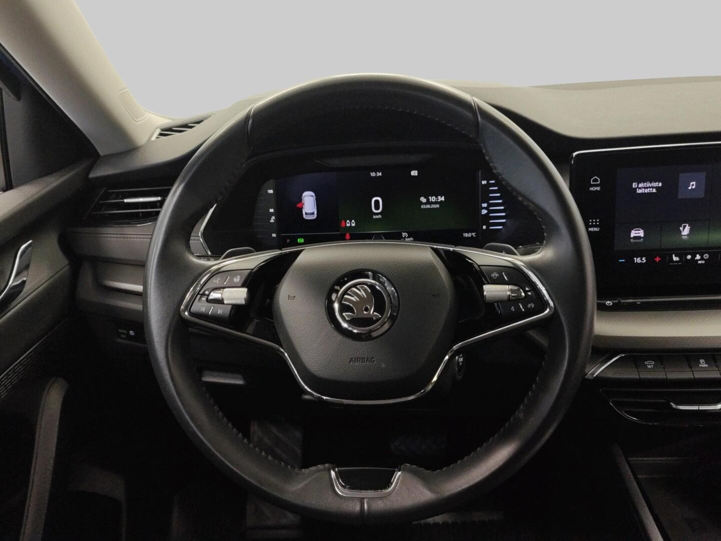 SKODA Octavia 2024
