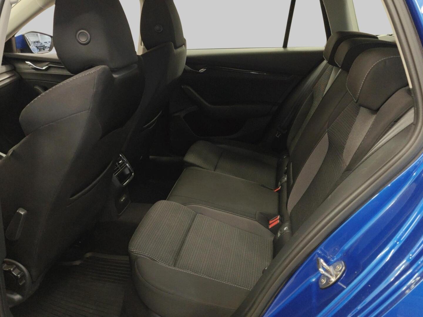 SKODA Octavia 2024